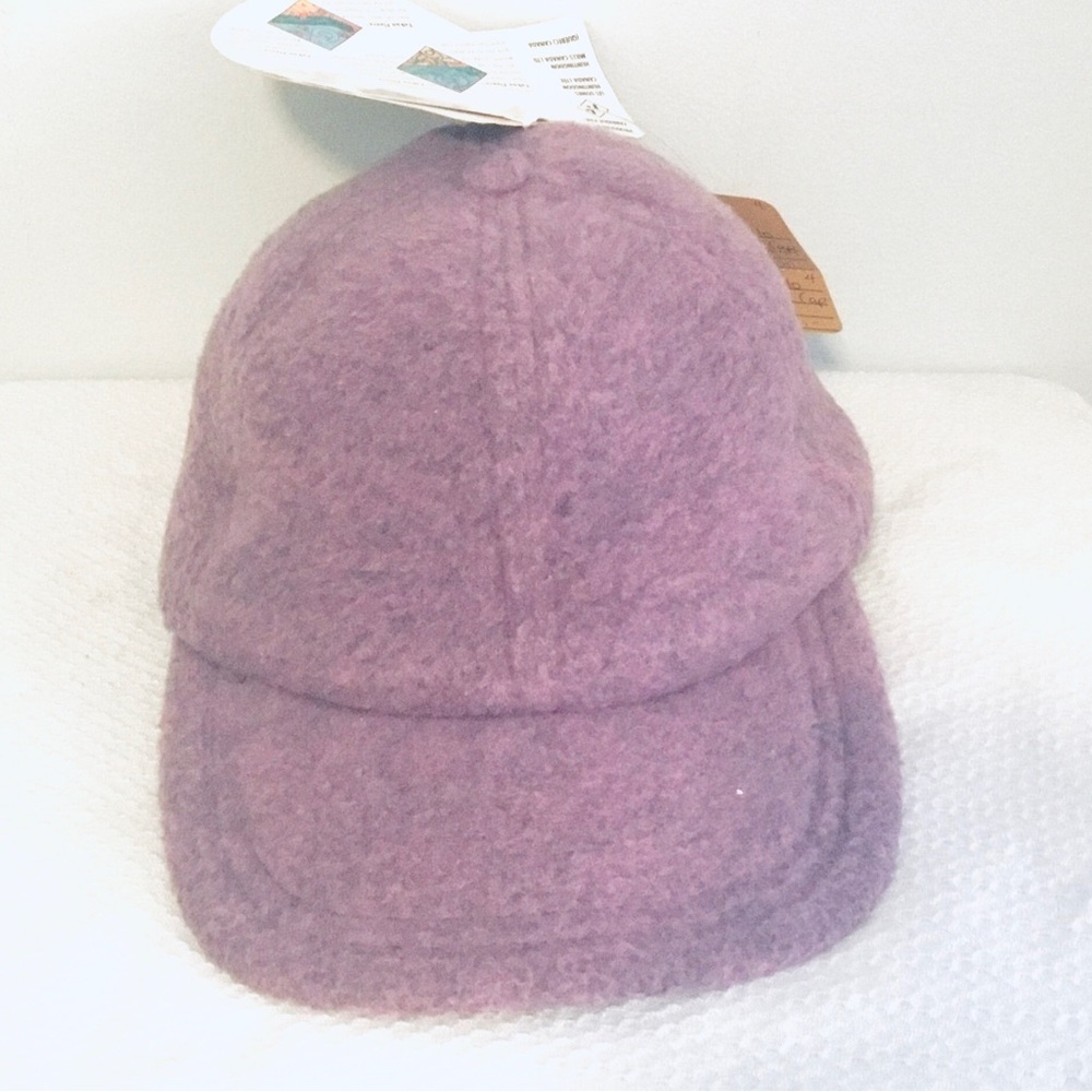 VTG NEW WITH TAG "VERBIER" ADJUSTABLE CAPELLO FLEECE LILAC UNISEX CAP